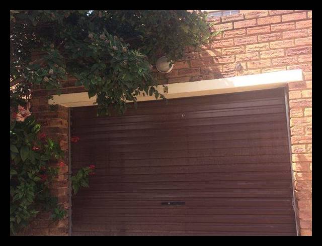 2 BEDROOM PROPERTY TO RENT IN WILGEHEUWEL